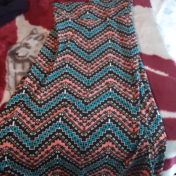 Long skirt can be worn as sleavless dress kids - Picture 1 of 2